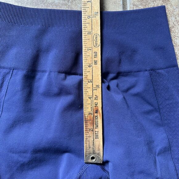 Lululemon Flow & Go Tight Hero Blue Navy Perforated Yoga Workout Pant Leggings - Picture 9 of 11